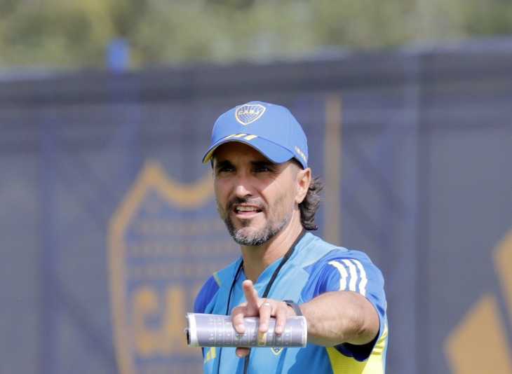 La decisión de Diego Martínez con un futbolista que estaba a punto de llegar a Boca: Le bajo el pulgar