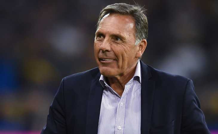 La familia de Russo esparció parte de sus cenizas en La Bombonera: los cuatro estadios donde descansará Miguel