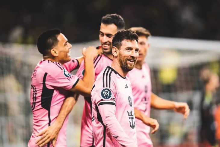 La foto de un compañero de Messi en el Inter Miami tomando mate con la camiseta de Boca