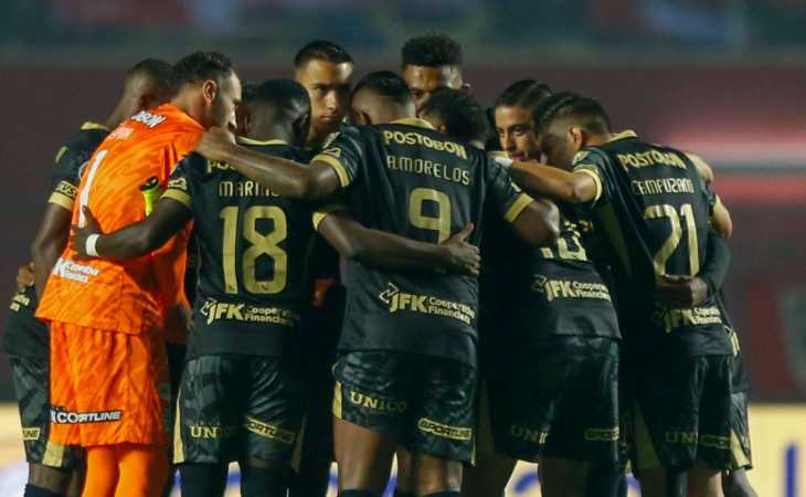 La furiosa reacción de Edwin Cardona contra la hinchada de Atlético Nacional