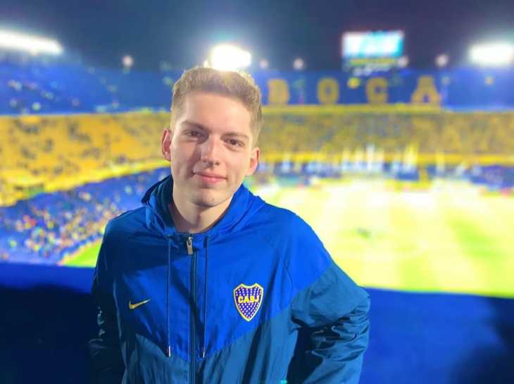 La historia de Davoo Xeneize, el futbolero fanático de Riquelme que es uno de los streamers del momento