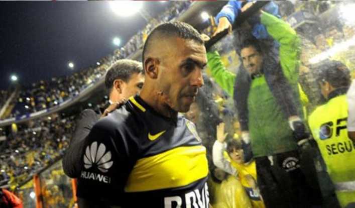 La indirecta de un dirigente de Boca a Tevez, tras la renovación de Gago