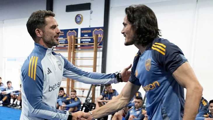 La particular decisión de Gago con Cavani para el viaje de Boca a Santa Fe