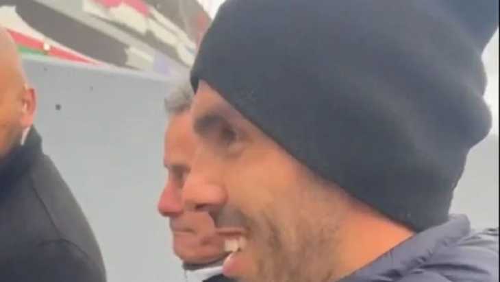 La particular reacción de Tevez cuando un hincha le pidió sacar a Martínez para ser DT de Boca