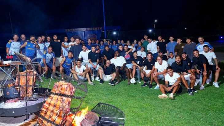 La pícara broma de Marchesín a Gago por el asado que le hizo al plantel de Boca: Era medio sushi porque...