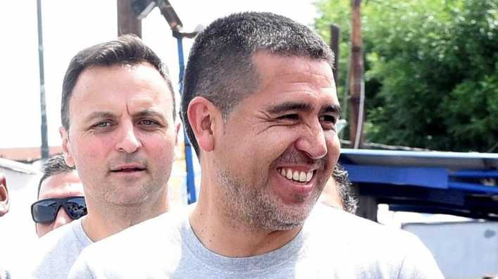 ¿La primera baja de la era Riquelme?