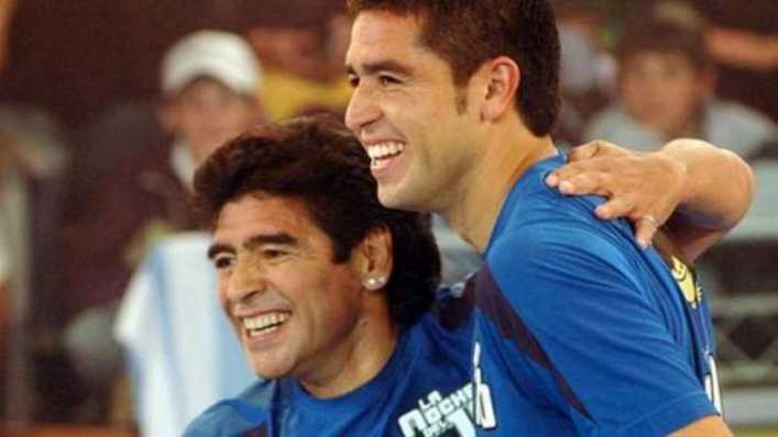 La selección, y su relación con Riquelme y Maradona