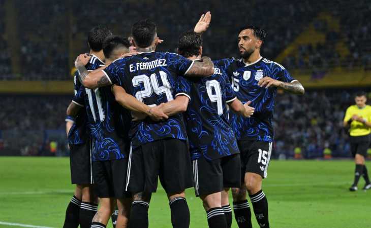 La sorpresiva visita de un campeón del mundo en Boca Predio