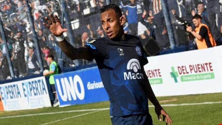 La tajante respuesta de Sebastián Villa sobre si le gritaría un gol a Boca