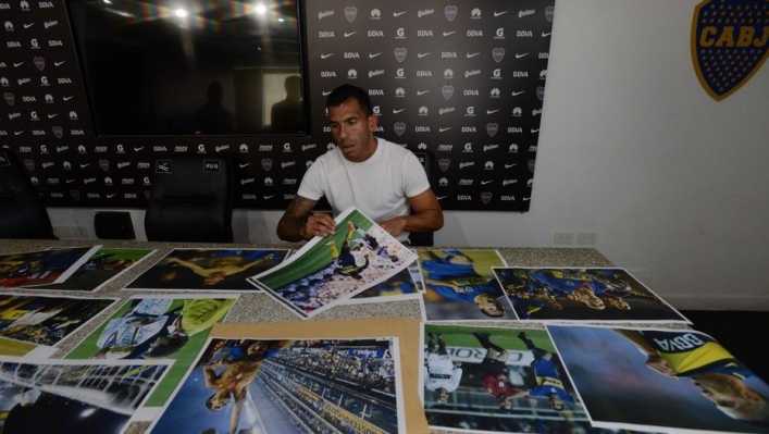 Las cuatro fotos favoritas del álbum de Tevez