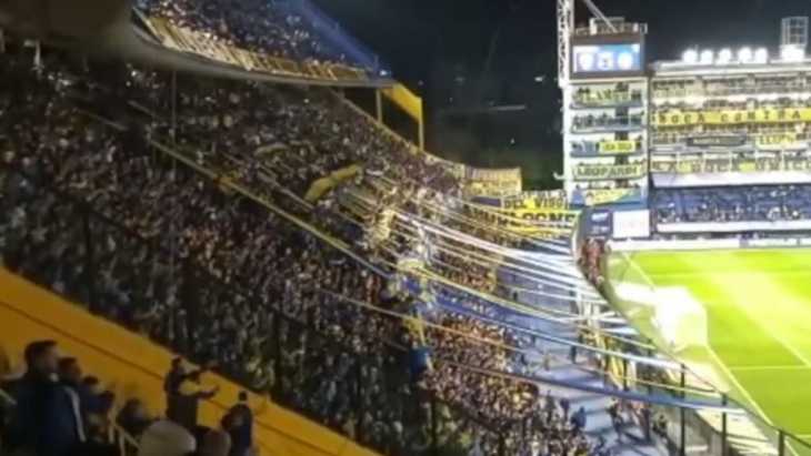Las imágenes de dos hinchas en la vuelta a la Bombonera tras 578 días que emocionaron