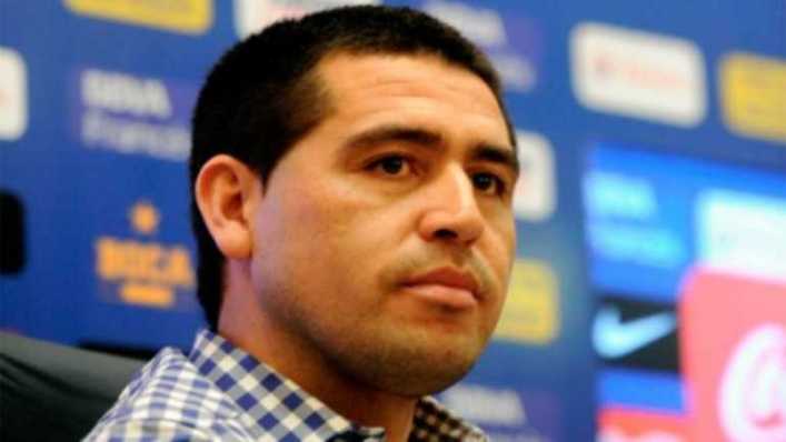 ¿Se destraba? Riquelme le habría confesado a Angelici su intención de renovar