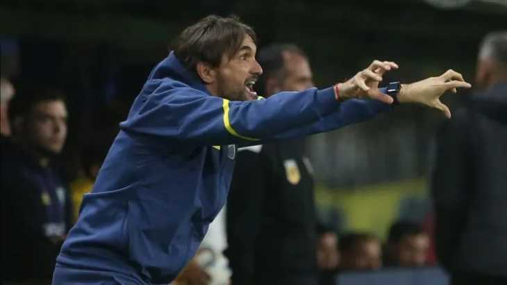 ¿Le respondió a Riquelme? La frase de Diego Martínez sobre el rendimiento de Boca como visitante