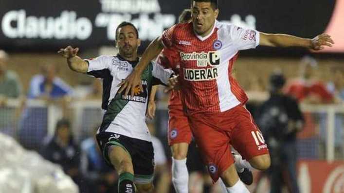El partido de Riquelme: lindo show de asistencias y un zapatazo para ser la figura