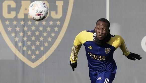 Listo para un Superclásico: el debut de Advíncula debe ser ante River Plate