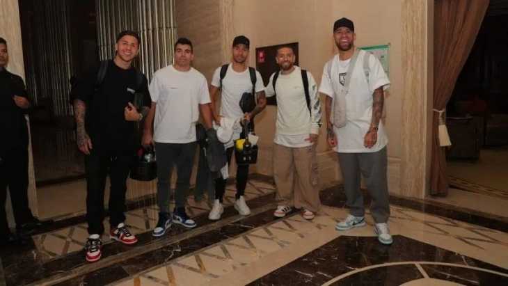 Llegaron otros cinco jugadores de la Selección Argentina a Abu Dhabi: quiénes faltan