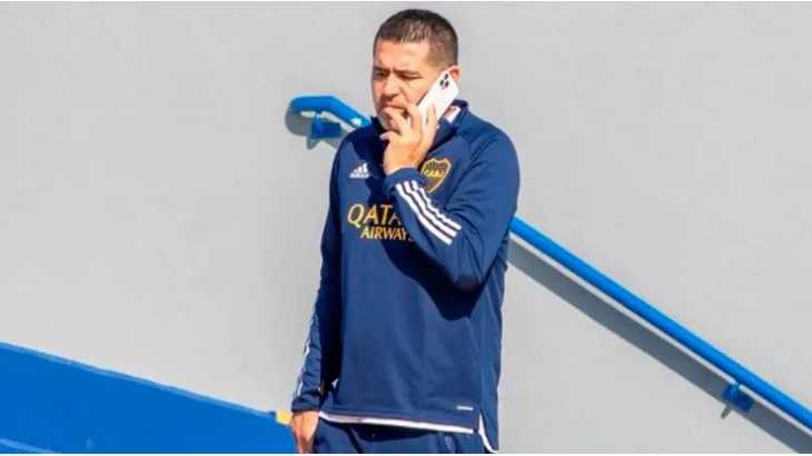 Lo llamó personalmente: Riquelme contactó a Maxi Meza para que juegue en Boca