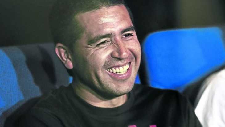 Lo llamó Riquelme: El entrenador internacional que reconoció que Boca quiso contratarlo