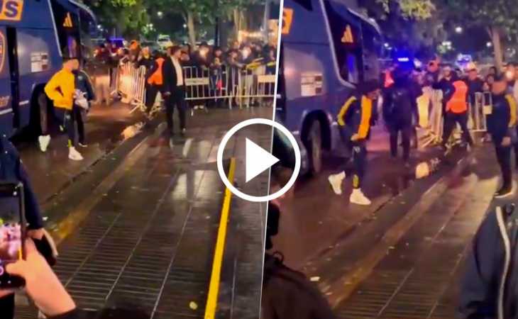 Los bronca de los hinchas de Boca con al plantel en la vuelta al hotel: “Dan vergüenza”