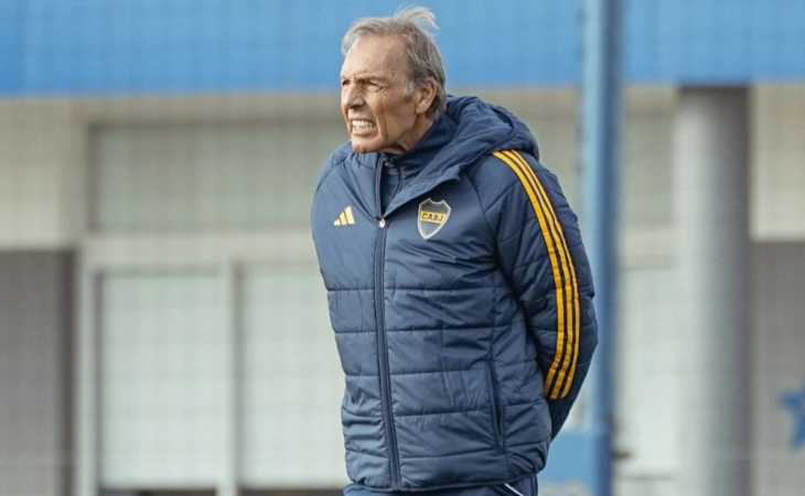 Los dos equipos que armó Russo en la práctica de fútbol de Boca pensando en Banfield