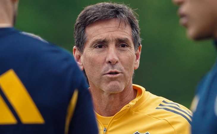 Los dos equipos que probó Úbeda en la práctica de Boca: ¿una pista en el medio?