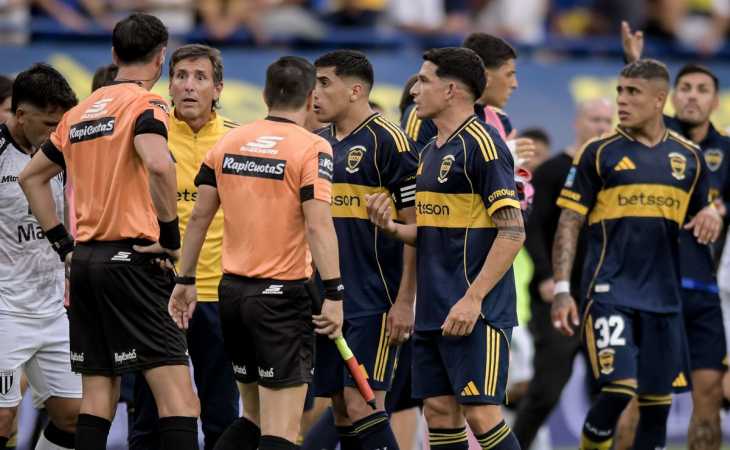 Los hinchas de Boca apuntaron contra Janson en el empate con Gimnasia de Mendoza: “Una vergüenza”