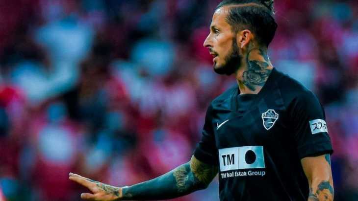 Los hinchas de Boca piden por Benedetto y Riquelme tomó una decisión