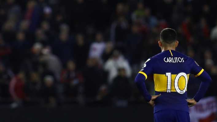 Los hinchas no quieren que Tevez siga en Boca