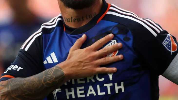 Los hinchas piden que Luciano Acosta vuelva a Boca y él quiere, pero vale 8 millones