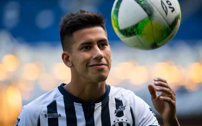 Los millones de Boca van por Maxi Meza