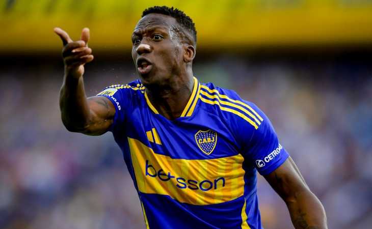 Luis Advíncula tomó una firme decisión sobre su futuro en Boca: “Yo espero…”