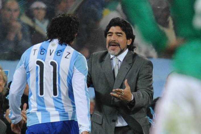 Maradona ya dio por hecha la llegada de Tevez a Boca: 
