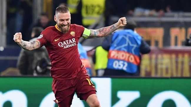 Maradona le dio la bienvenida a Boca Juniors a De Rossi