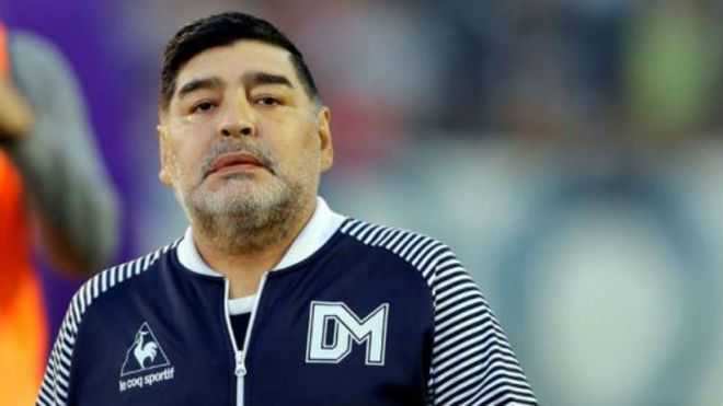 Maradona tiene 100 millones de dólares que nadie sabe dónde están