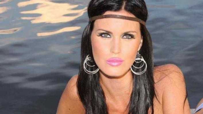 Marche una ducha para Natalie Weber