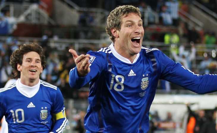 Martín Palermo comparó su gol ante Grecia con el que Messi le hizo a Argelia: “Se pareció”