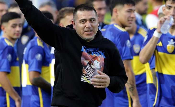 Más allá de Romaña, Riquelme estudia ir por Alexis Cuello de San Lorenzo