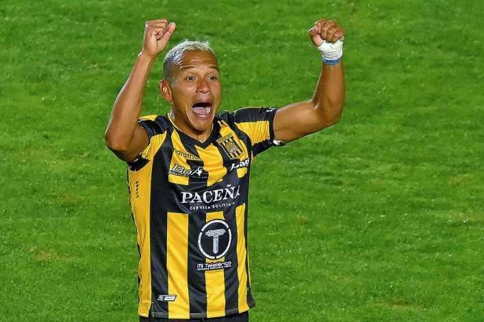 Me siento bien para ser el nueve de Boca