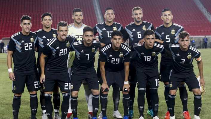 Mi mamá es fanática de Boca y sueña con verme jugar en La Bombonera