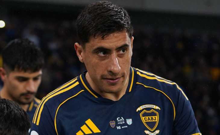 Miguel Merentiel entró con furia al vestuario de Boca y rompió un vidrio: la foto