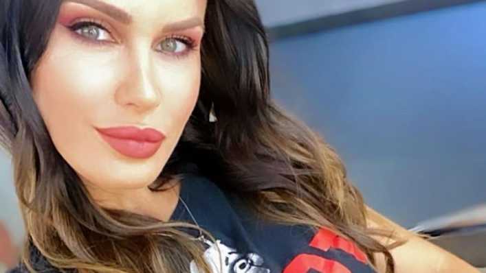 Natalie Weber y una nueva foto en ropa interior