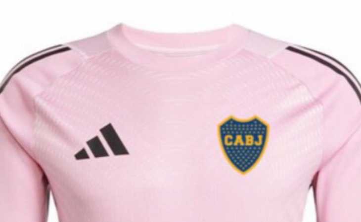 No se había visto: la camiseta rosa que sacó Boca en la nueva colección