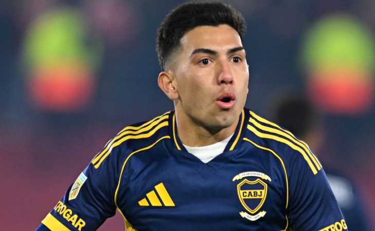 No solo Giménez: Alan Velasco pelea en Boca por meterse en la formación tras la baja de Cavani