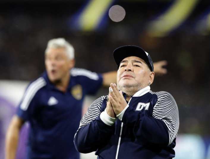 No te queremos: el video de Maradona que le da la razón a Riquelme