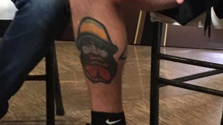 Parece un piluso de Boca pero no lo es: qué significa el tatuaje que tiene De Rossi Parece un piluso de Boca pero no lo es: qué significa el tatuaje que tiene De Rossi