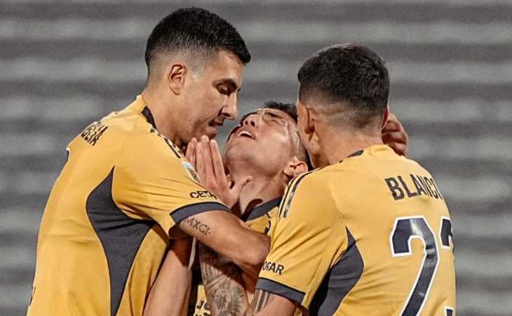 Pellegrino analizó el desahogo de Velasco tras su primer gol en Boca: “Siente la presión...”