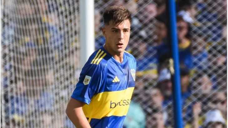 Pensando en la salida de Anselmino: la Inteligencia Artificial recomienda 4 defensores centrales para Boca