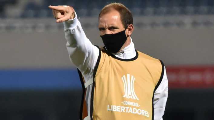 ¿Por qué Miguel Russo no dirigió a Boca y Somoza fue el director técnico en Paraguay y Colombia?