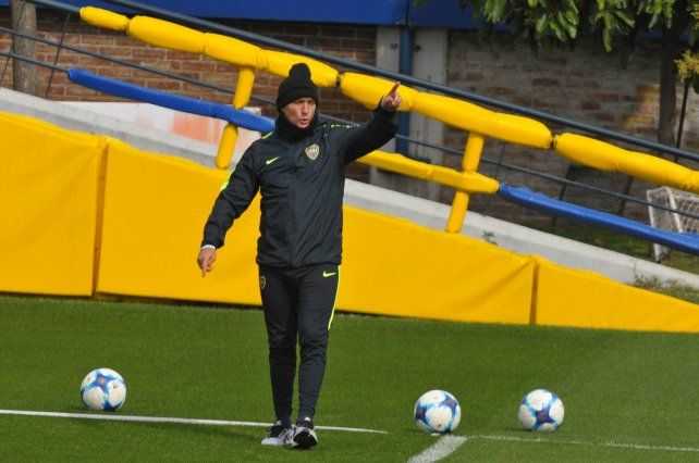 Problema para Boca: Guillermo lo pierde para el arranque de la Superliga