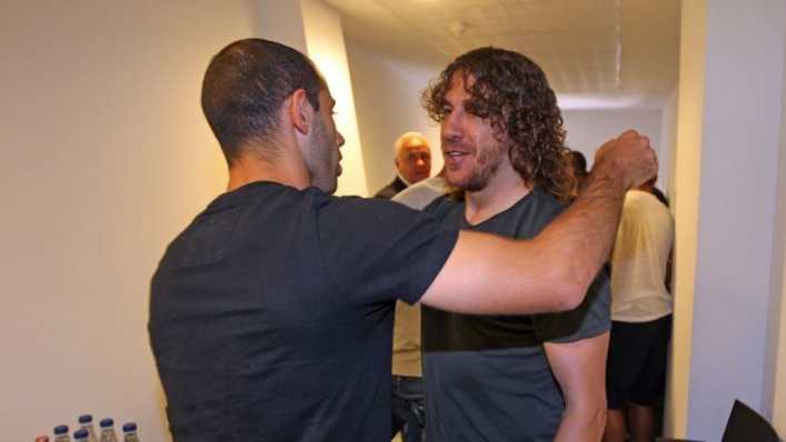 Puyol le dedicó una carta a Mascherano: lo imagina como DT de la Selección Argentina